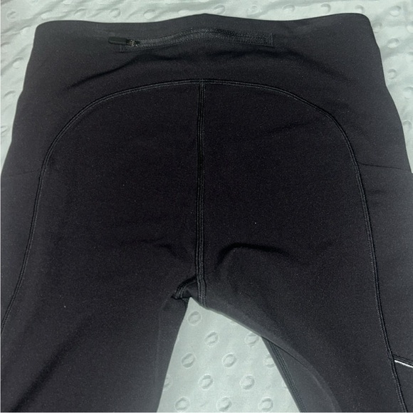 Lululemon Athletica Yoga Black Leggings - Picture 4 of 6